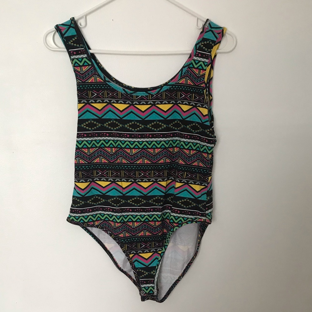 3/$20.  ****Forever 21 bodysuit🍁